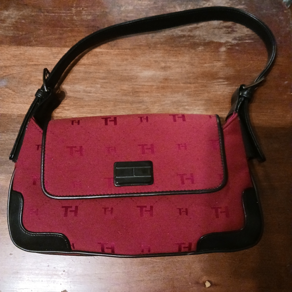 Vintage Tommy Hilfiger handbag